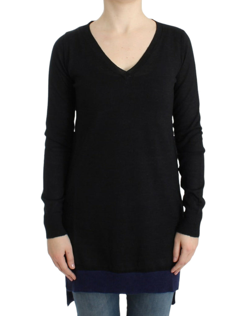 Costume National, pull léger noir à col en V