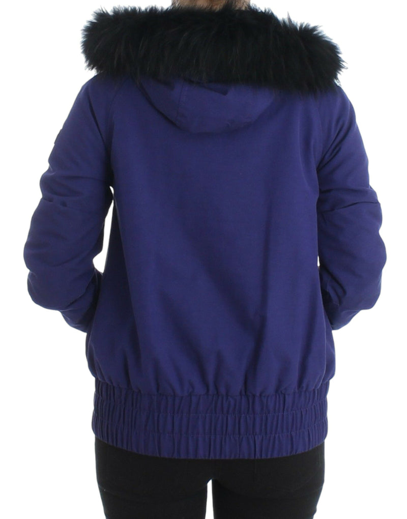 K-Way Ferre GF, veste courte bleu matelassée avec capuche.