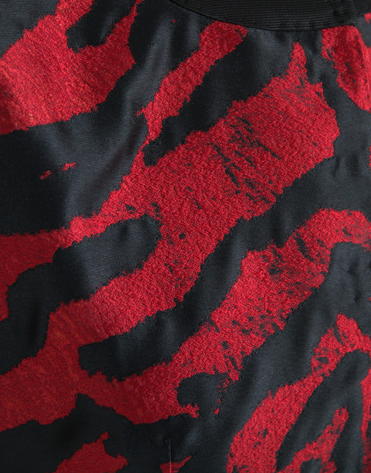 Dolce & Gabbana Veste Croppée Noir Rouge à Motif