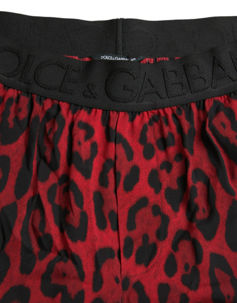 Shorts Bermuda en viscose à imprimé léopard rouge de Dolce &amp; Gabbana