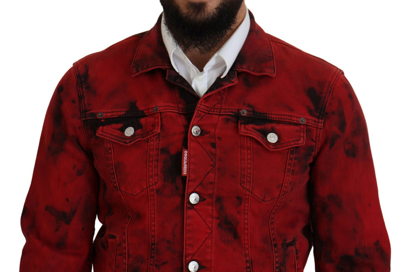 Veste en jean homme Dsquared² à col chemise, rouge et noire, effet tie-dye.