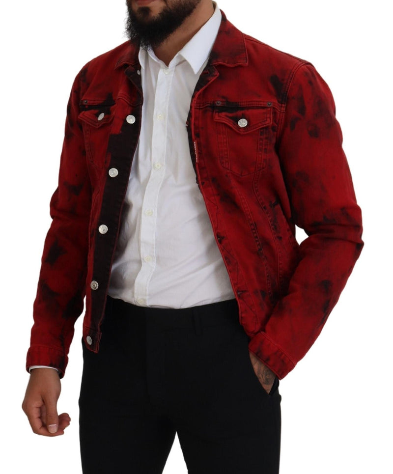 Veste en jean homme Dsquared² à col chemise, rouge et noire, effet tie-dye.