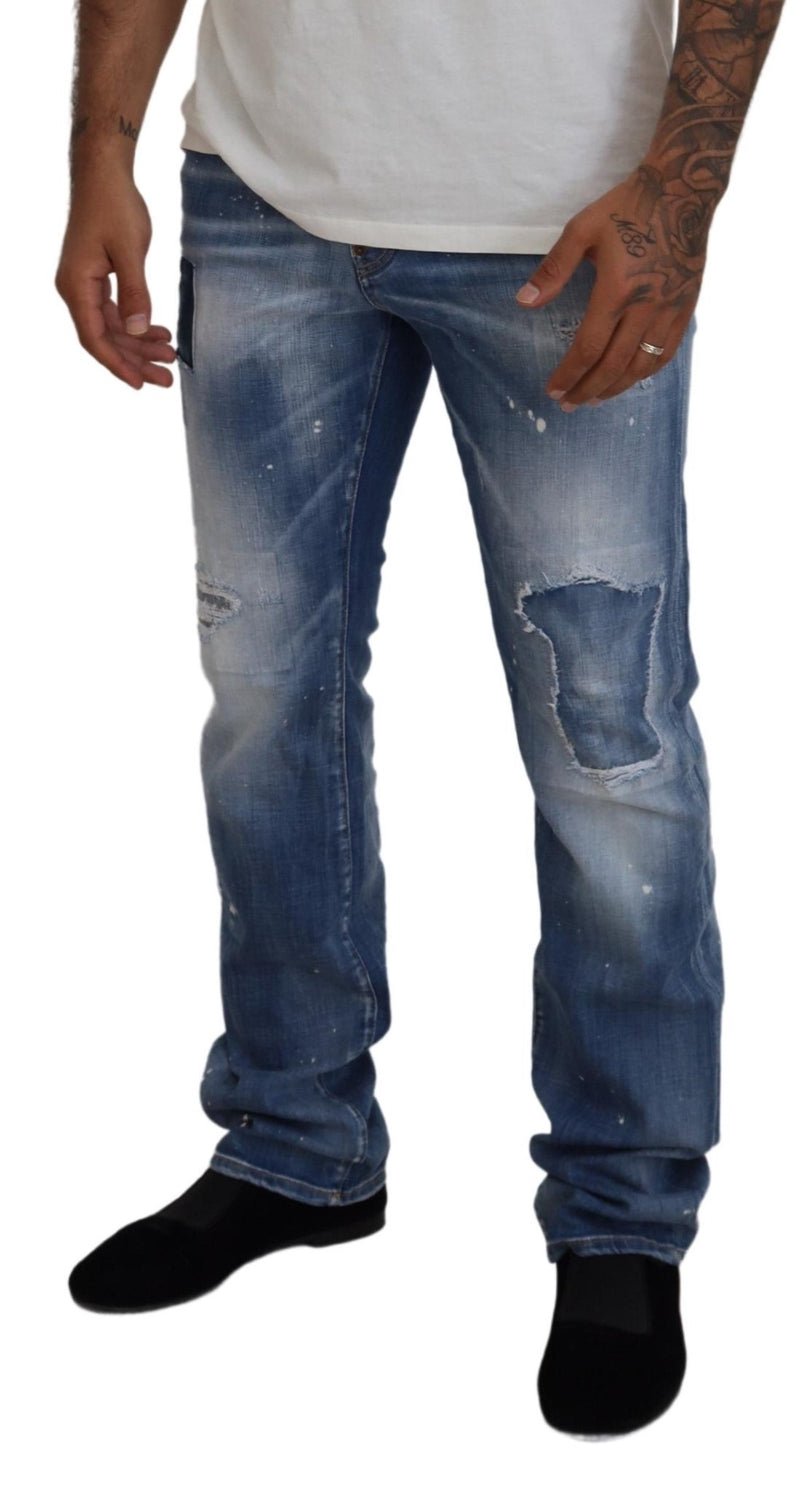 Jeans décontractés Dsquared² en jean bleu, effet usé et déchiré, coupe droite.