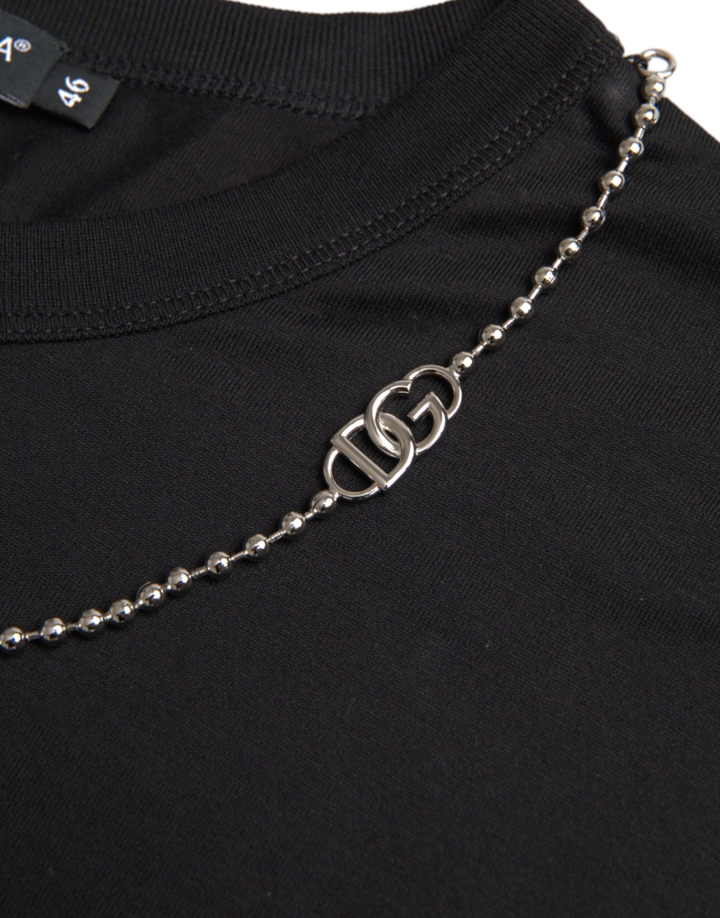 Dolce &amp; Gabbana zwart katoenen T-shirt met zilveren ketting en korte mouwen