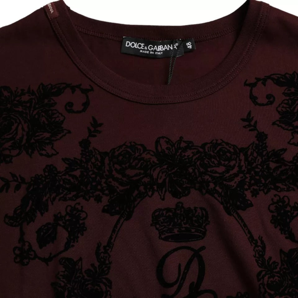 T-shirt homme Dolce &amp; Gabbana à col rond, motif floral et couronne DG, couleur bordeaux.