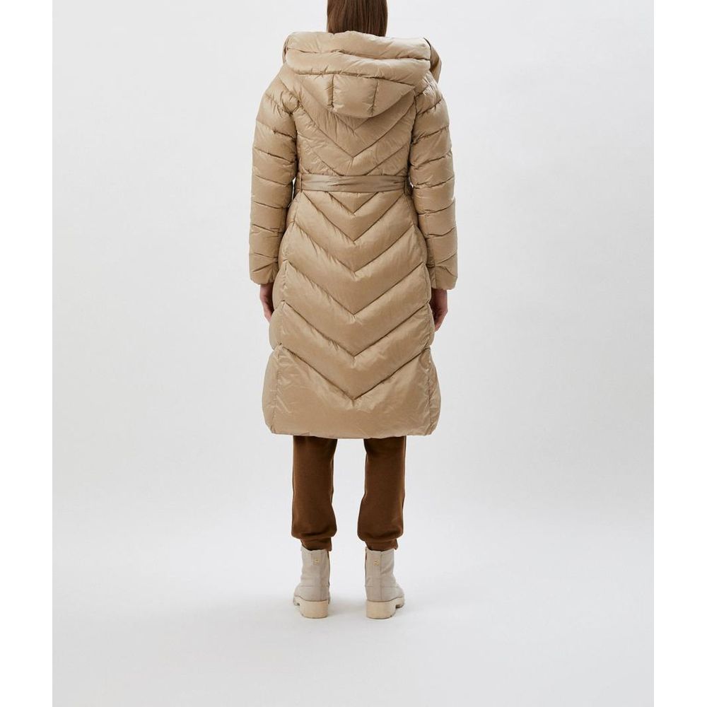 Ajouter des vestes et manteaux en polyamide beige