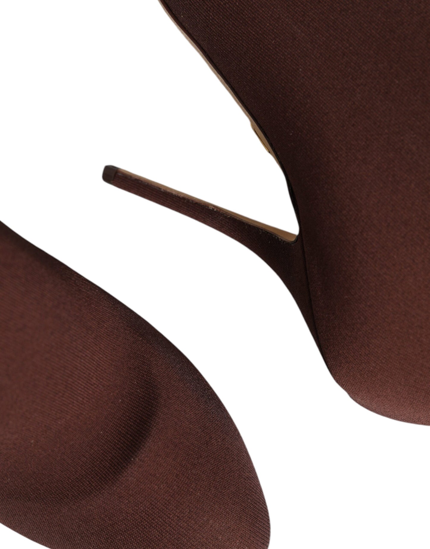 Dolce & Gabbana bruine enkellaarsjes met stilettohak en sokken.