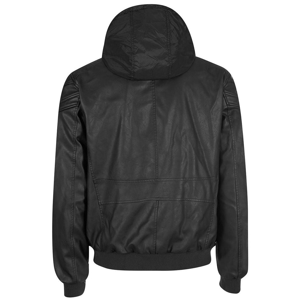 Oui, veste pour homme en polyéthylène noir de la marque Zee.