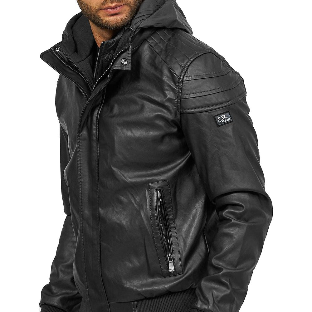 Oui, veste pour homme en polyéthylène noir de la marque Zee.