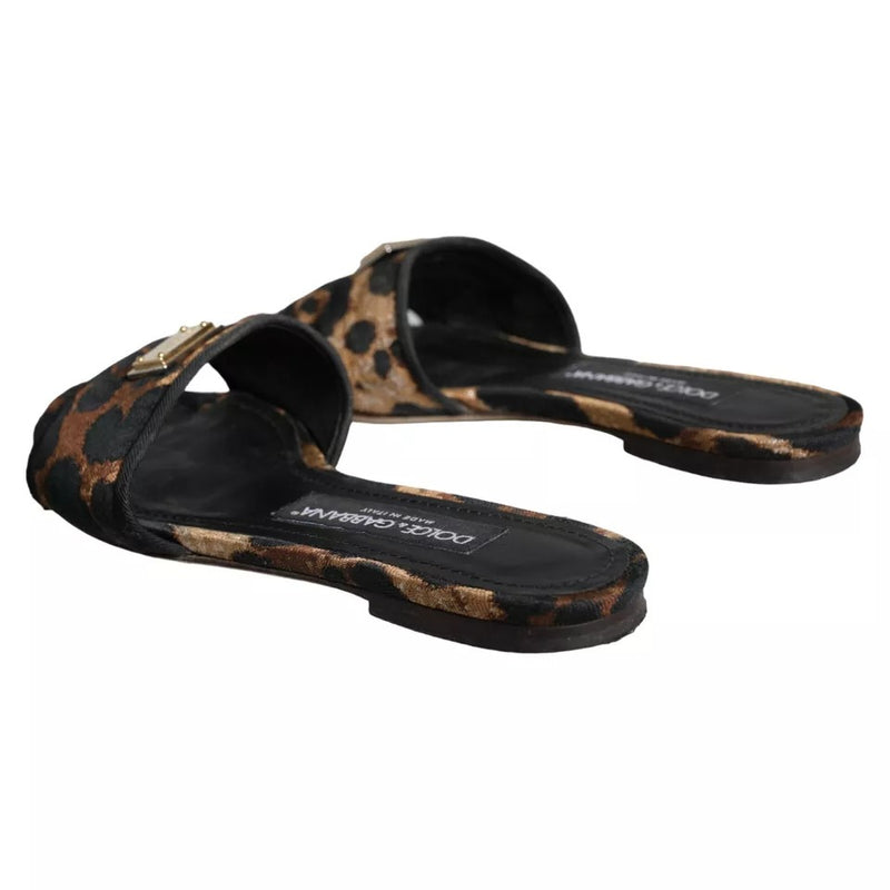 Dolce & Gabbana Sandales Plates en Léopard Marron