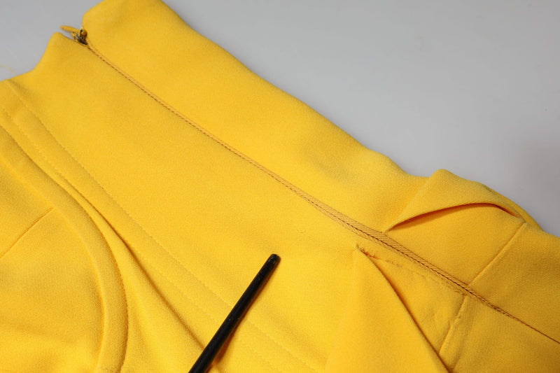 Dolce & Gabbana Robe Midi Jaune à Épaule Dénudée avec Fente