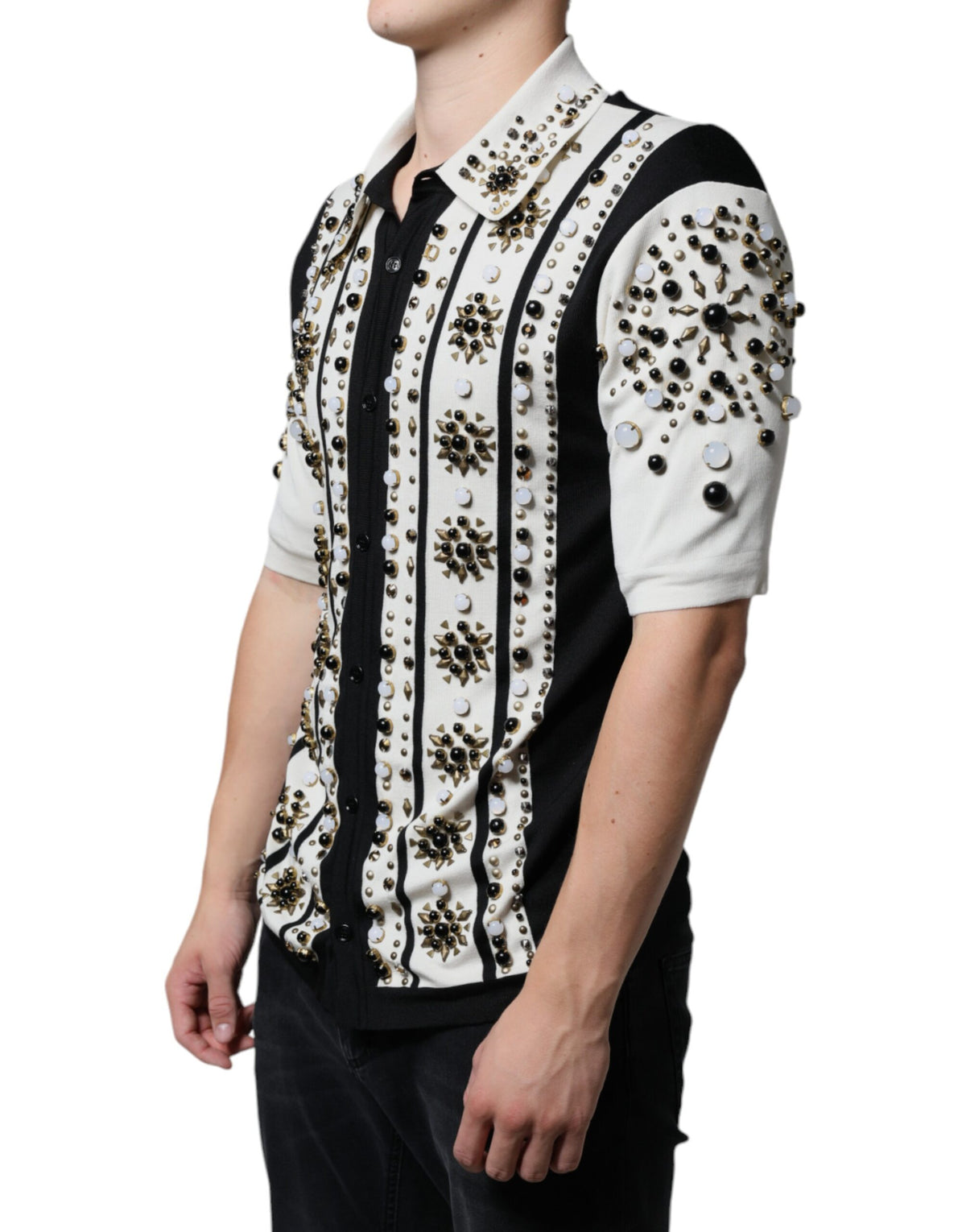Chemise en soie blanche et noire Dolce &amp; Gabbana, ornements de pierres et cristaux.