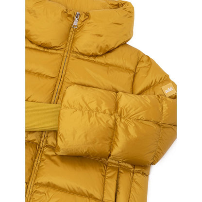 Ajouter des vestes et manteaux en polyamide dorée