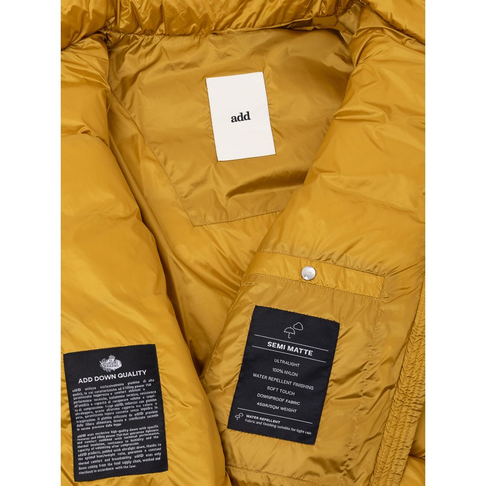 Ajouter des vestes et manteaux en polyamide dorée