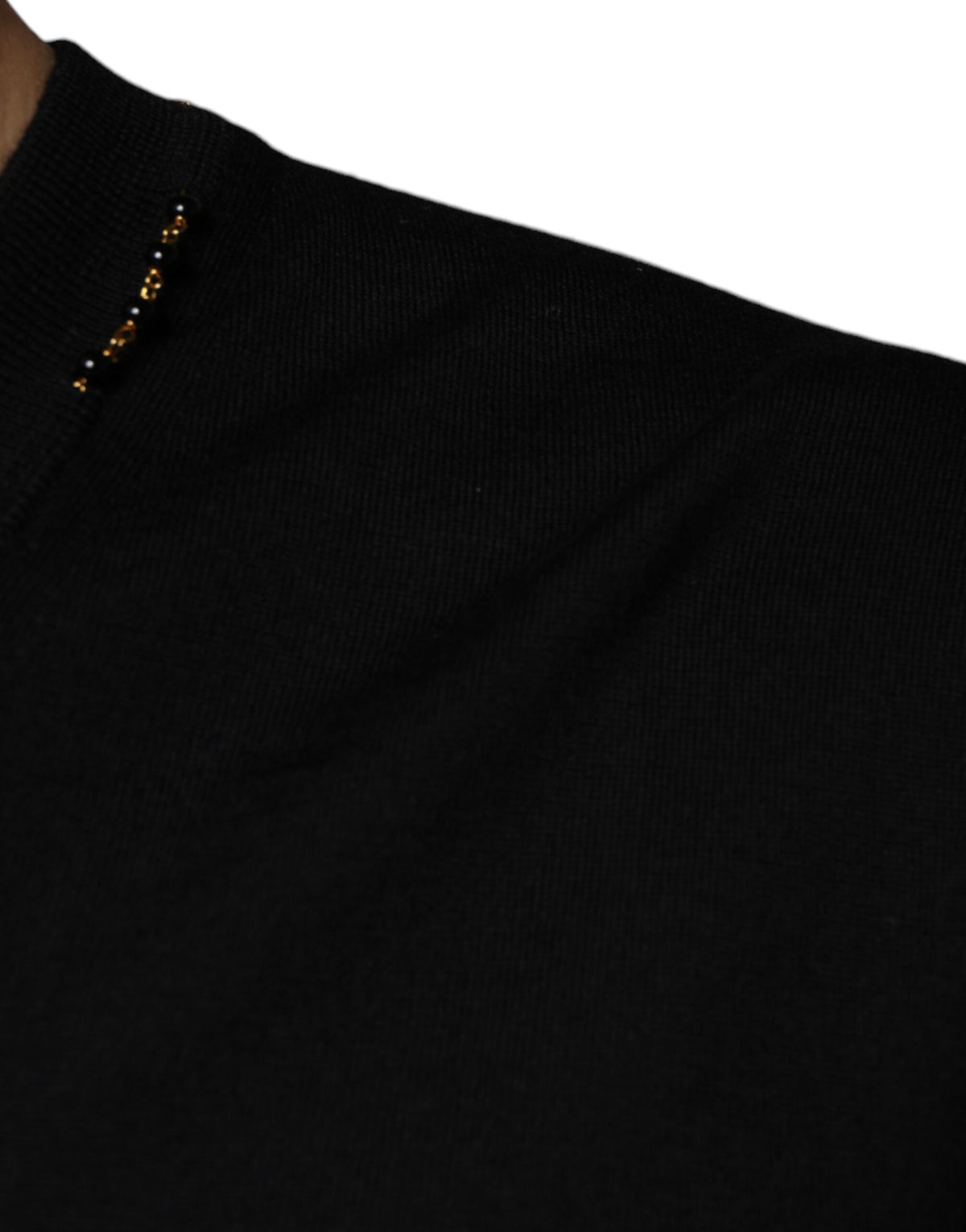 Pull en tricot à col en V noir et ornements de Dolce &amp; Gabbana