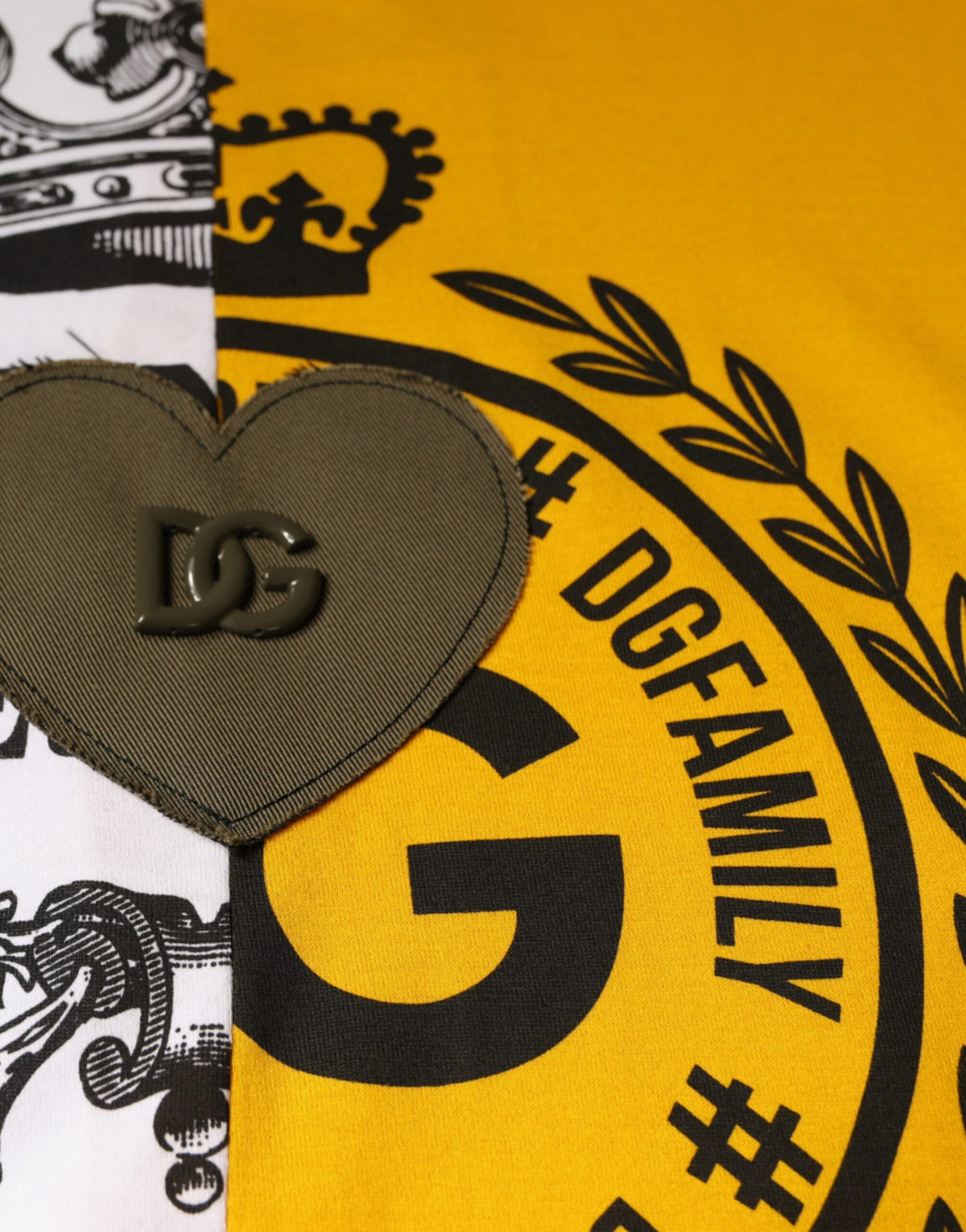 T-shirt à manches courtes blanc et jaune avec imprimé du logo Dolce &amp; Gabbana