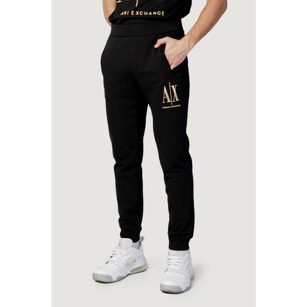 Zwarte katoenen joggingbroek van Armani Exchange, geschikt voor sport.