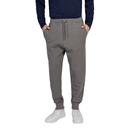 Hugo Boss grijze joggingbroek van katoen, geschikt voor training.
