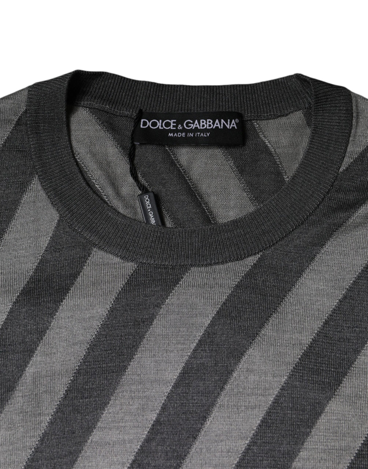 Pull en jersey à rayures grises, col rond et manches longues de Dolce &amp; Gabbana