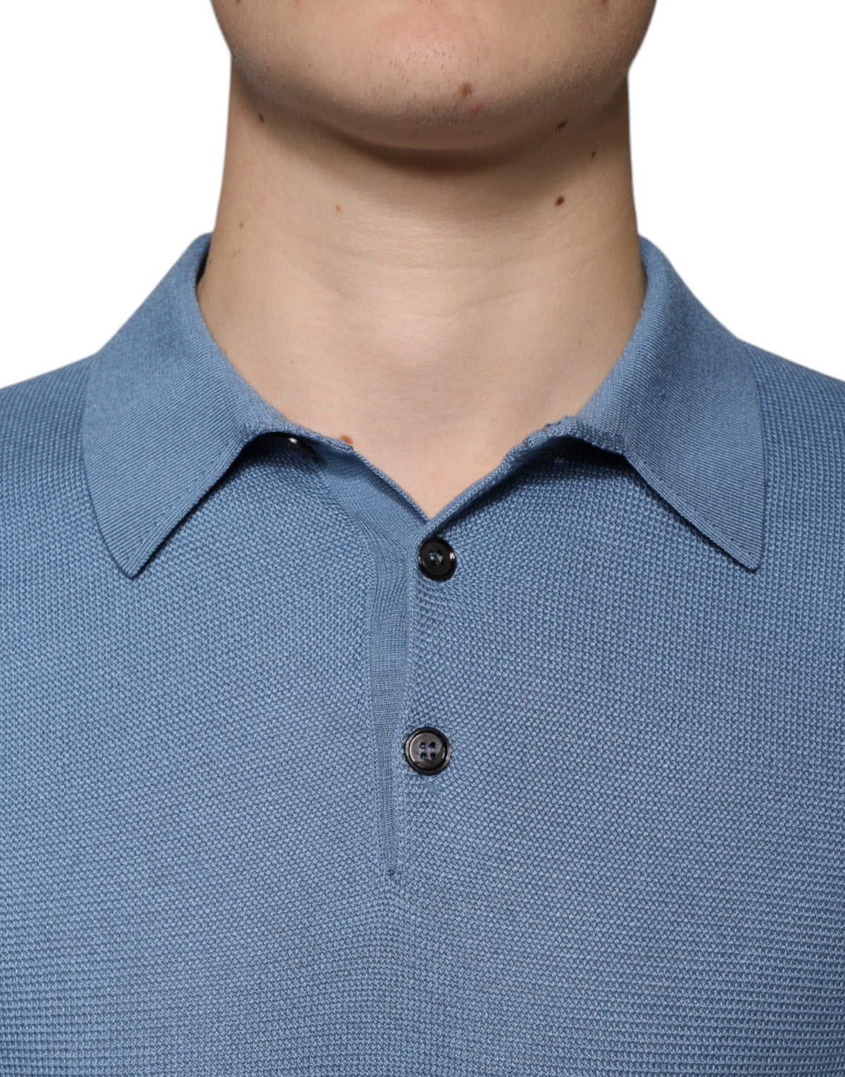 Pull en soie à col montant bleu ciel Dolce &amp; Gabbana pour homme