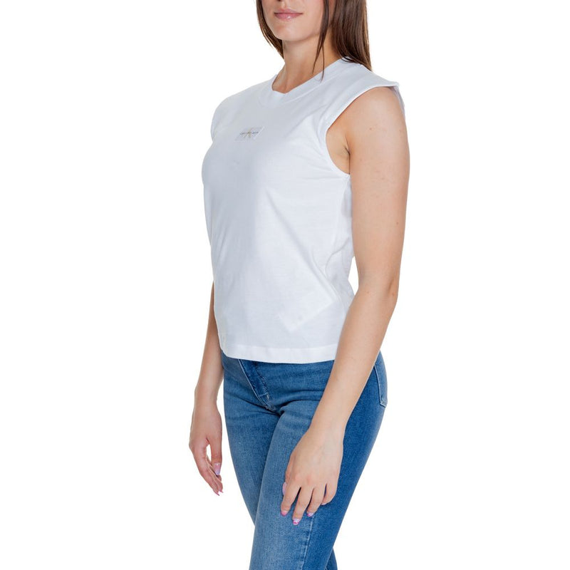 Calvin Klein Jeans Women's White Cotton T-Shirt WOVEN LABEL LOOSE J20J223560