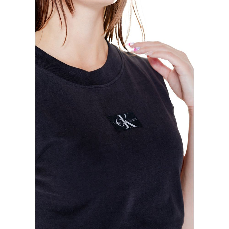 Calvin Klein Jeans Black Cotton T-Shirt WOVEN LABEL LOOSE J20J223560