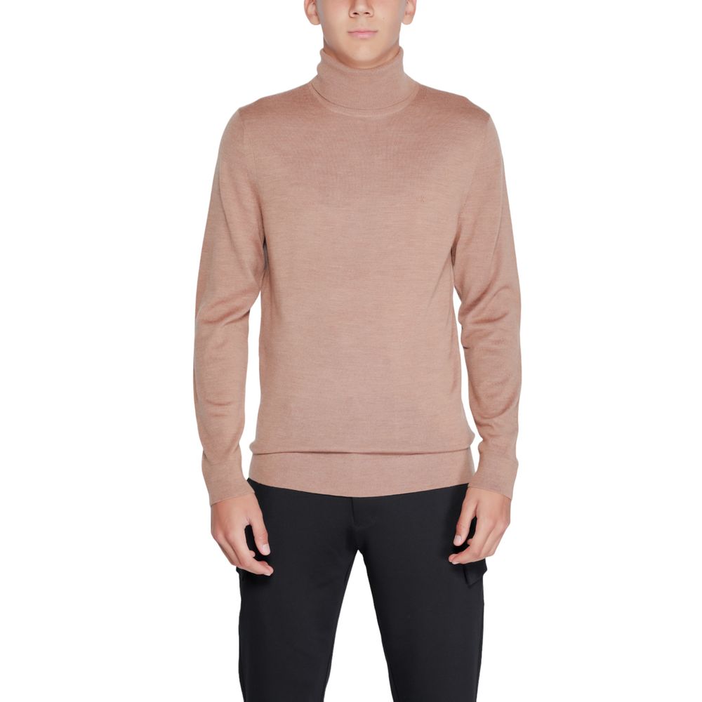 Col roulé en laine beige de Calvin Klein