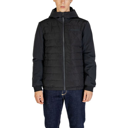 Calvin Klein Jacketten &amp; Mantels van gerecycled polyester in zwart