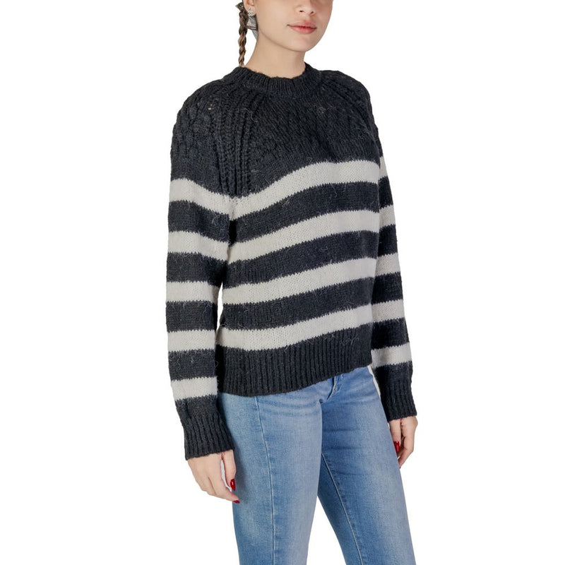 Only ONLBILLIE LIFE LS Black And White Sweater - Eco-Friendly Comfort