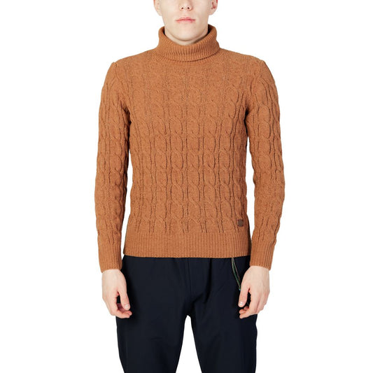 Col roulé synthétique marron de Gianni Lupo