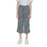 Only Black Viscose Cropped Pant - Modern Palazzo Style
