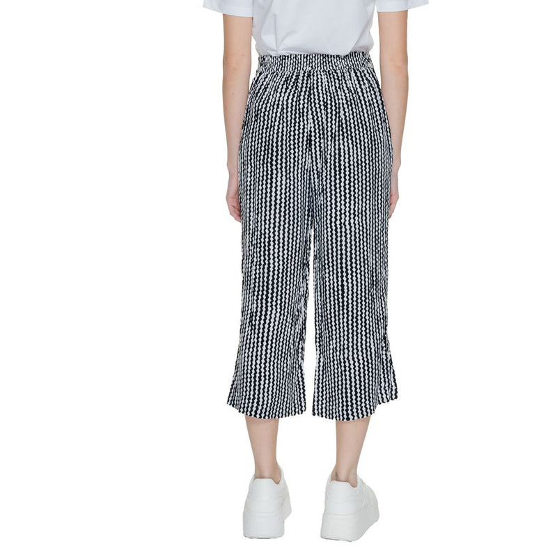 Only Black Viscose Cropped Pant - Modern Palazzo Style