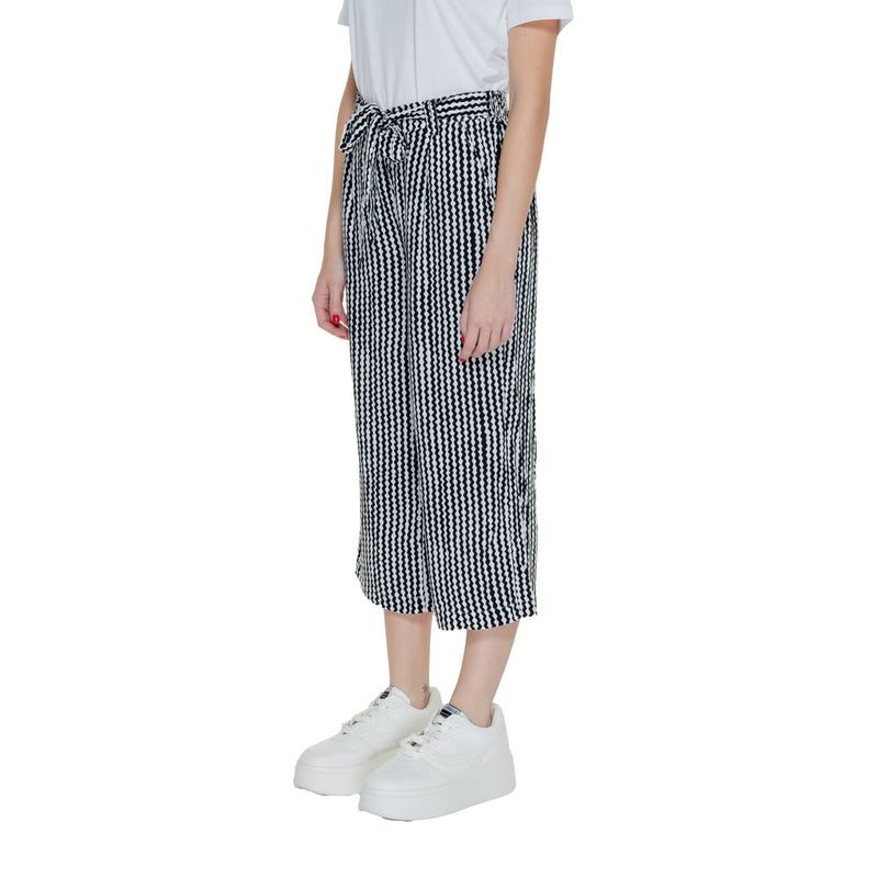 Only Black Viscose Cropped Pant - Modern Palazzo Style