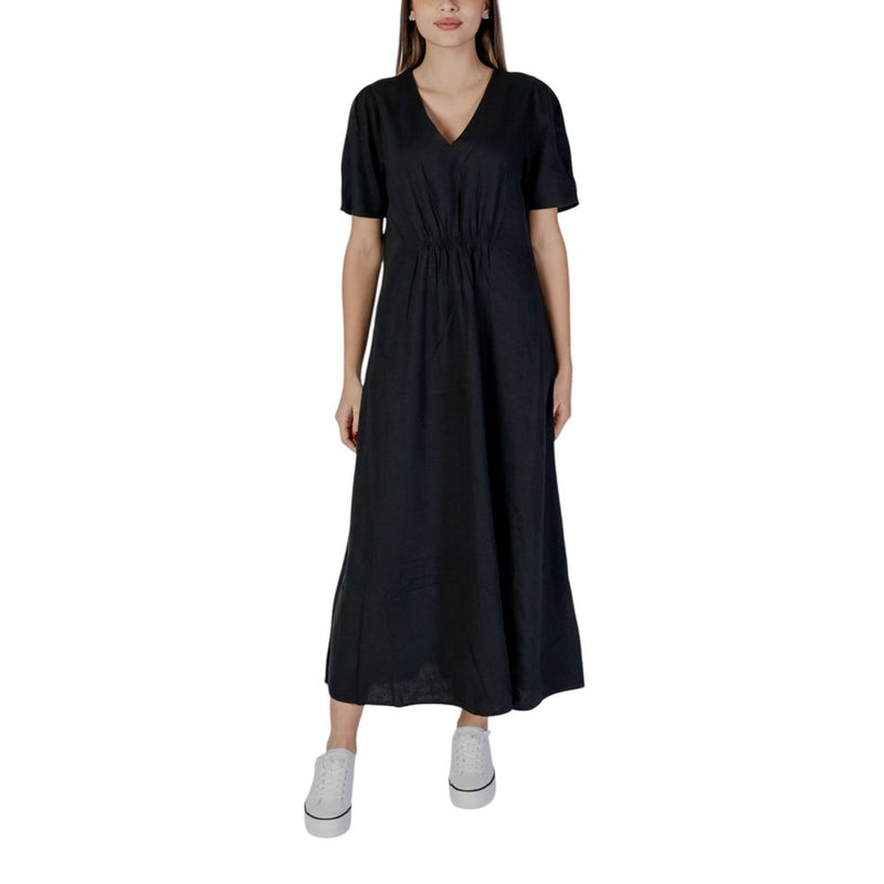 B.Young BYIMADRID VNECK Black Linen Long Dress - Élégance et Confort