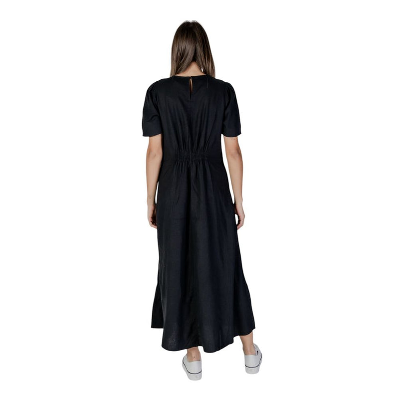 B.Young BYIMADRID VNECK Black Linen Long Dress - Élégance et Confort