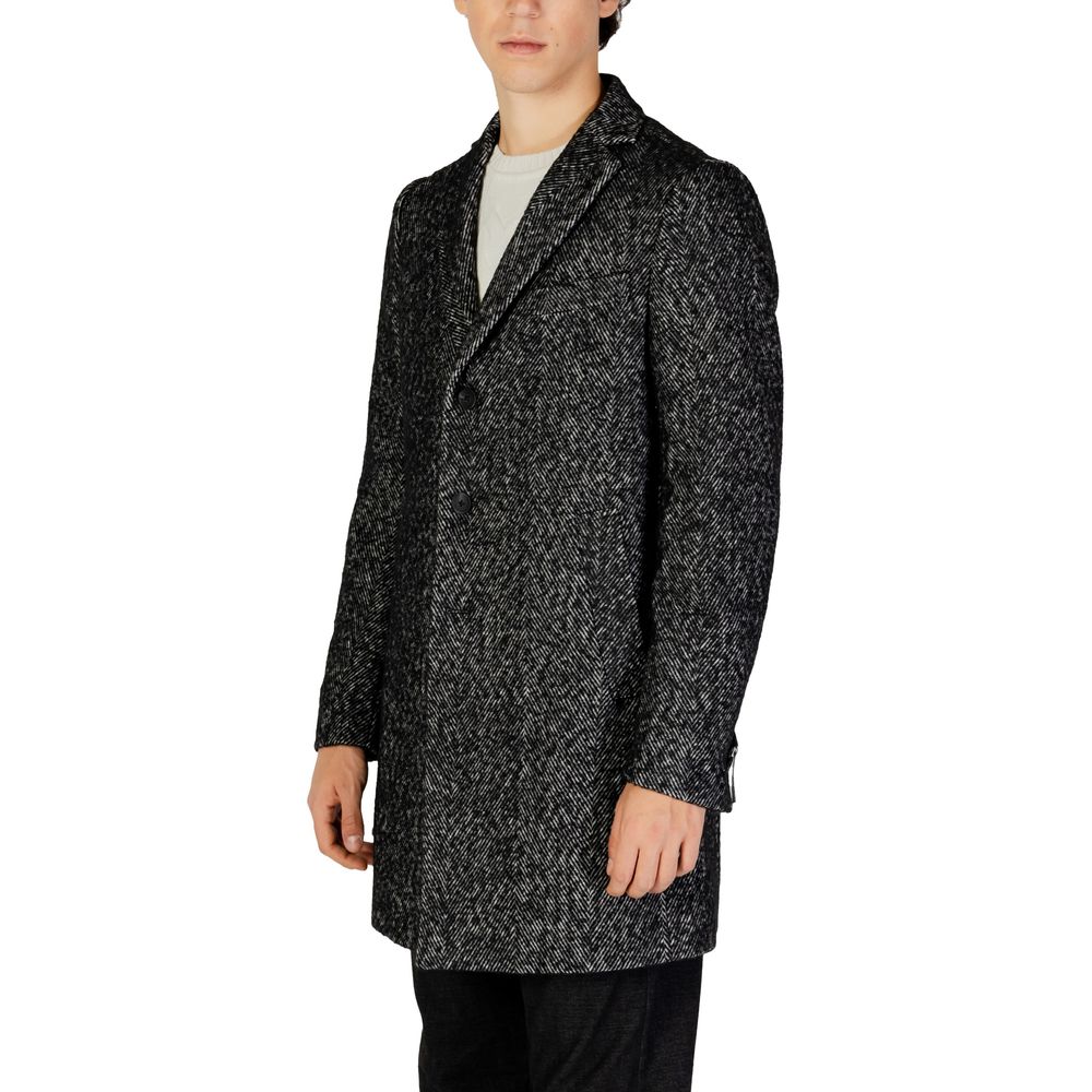 Manteau en polyester noir Hamaki-Ho