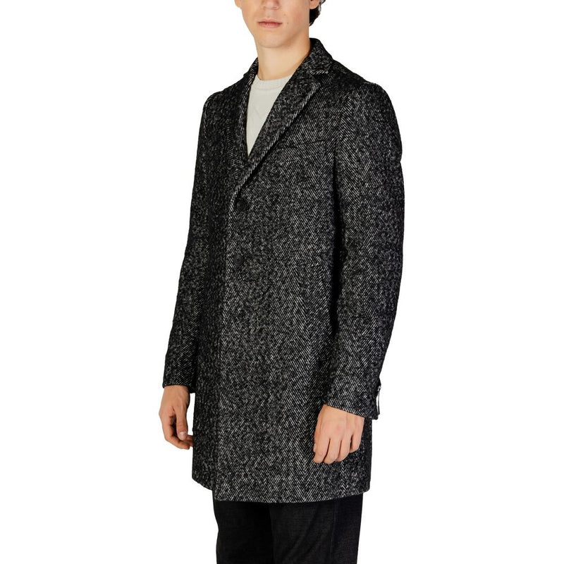 Hamaki-Ho Black Polyester Coat