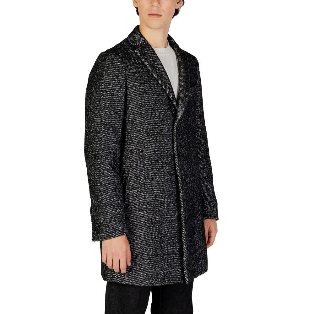 Manteau en polyester noir Hamaki-Ho