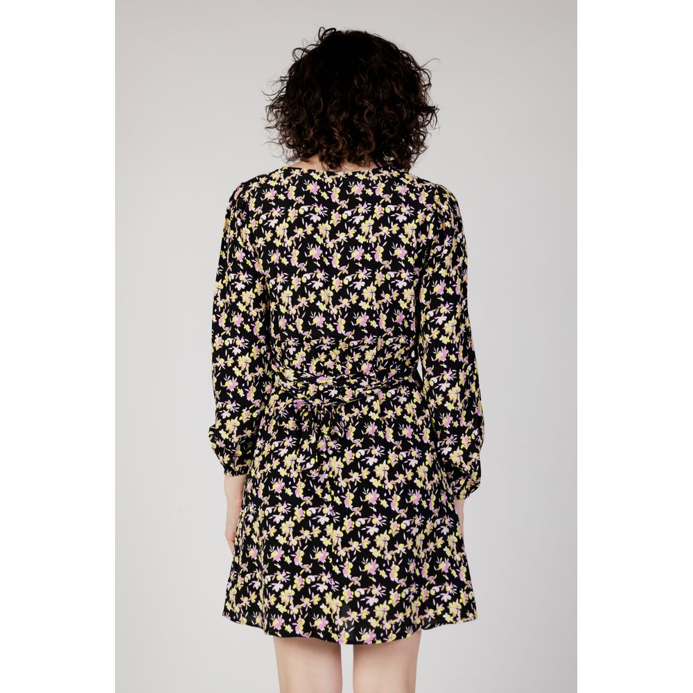 Jacqueline De Yong Black Viscose Short