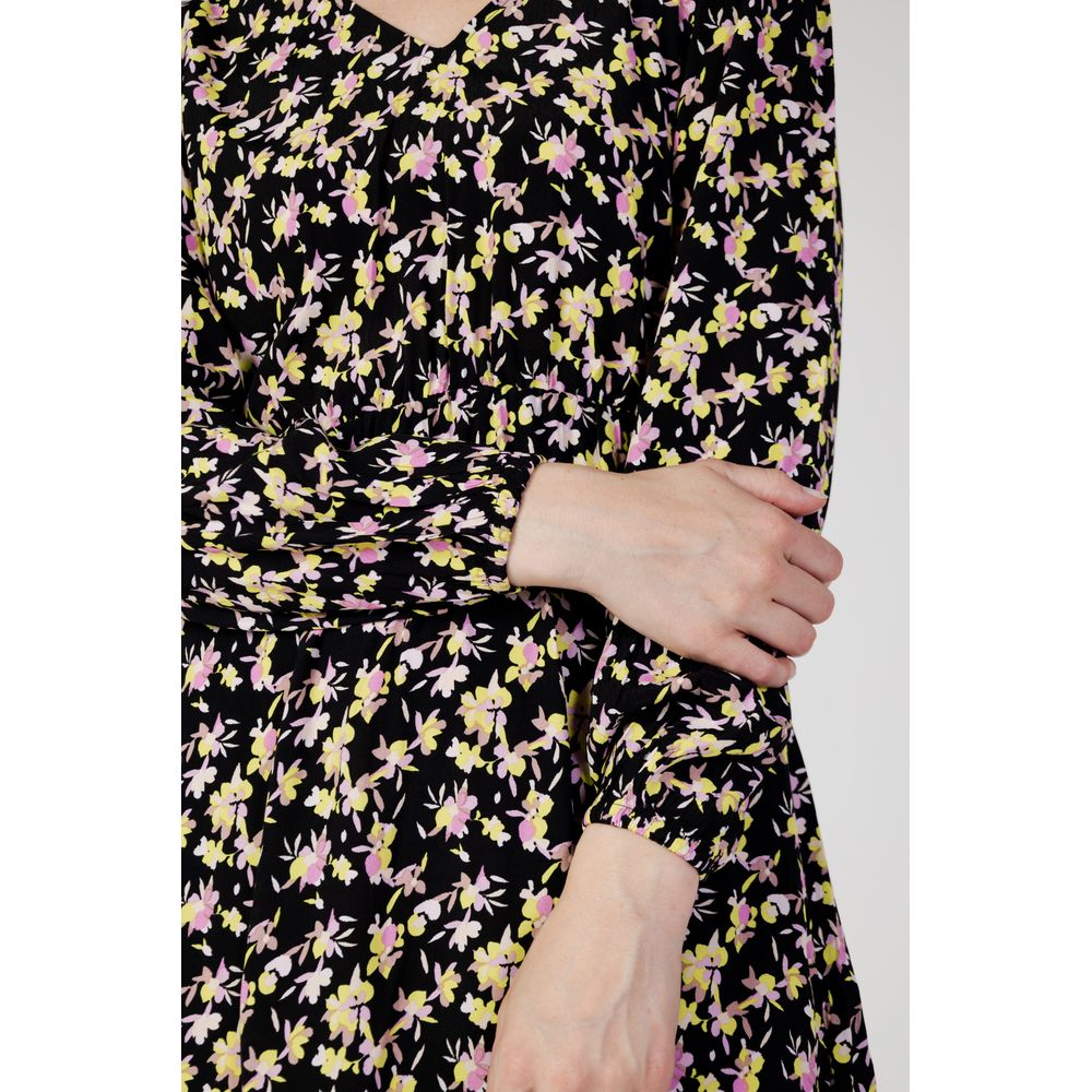 Jacqueline De Yong Black Viscose Short