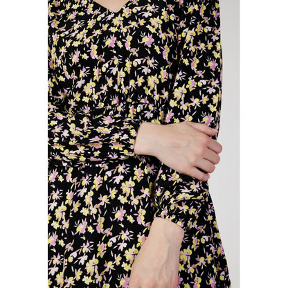 Jacqueline De Yong Black Viscose Short