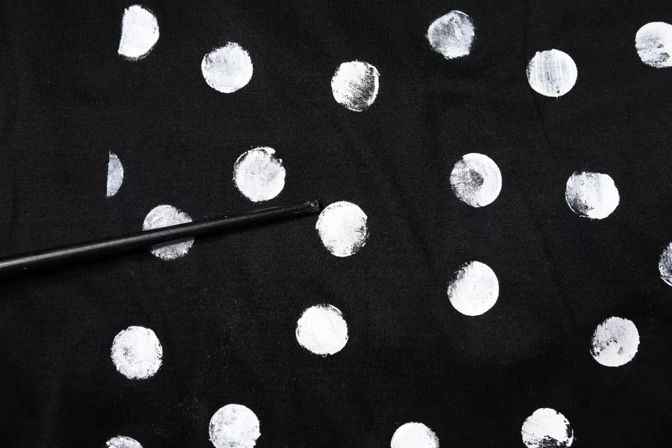 T-shirt en coton noir à pois et col rond de Dolce &amp; Gabbana