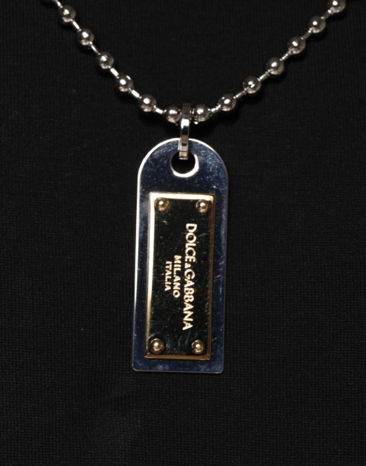 Dolce &amp; Gabbana zwart katoenen T-shirt met ketting en versieringen