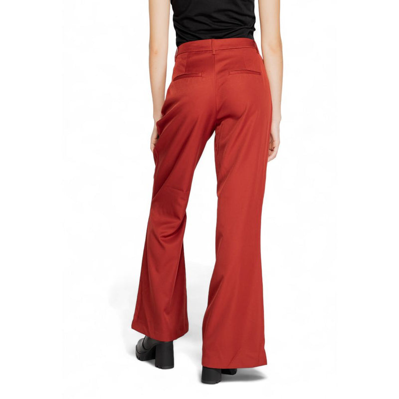 Vero Moda VMTARA MW Flared Pant in Red - Chic Women's Trousers