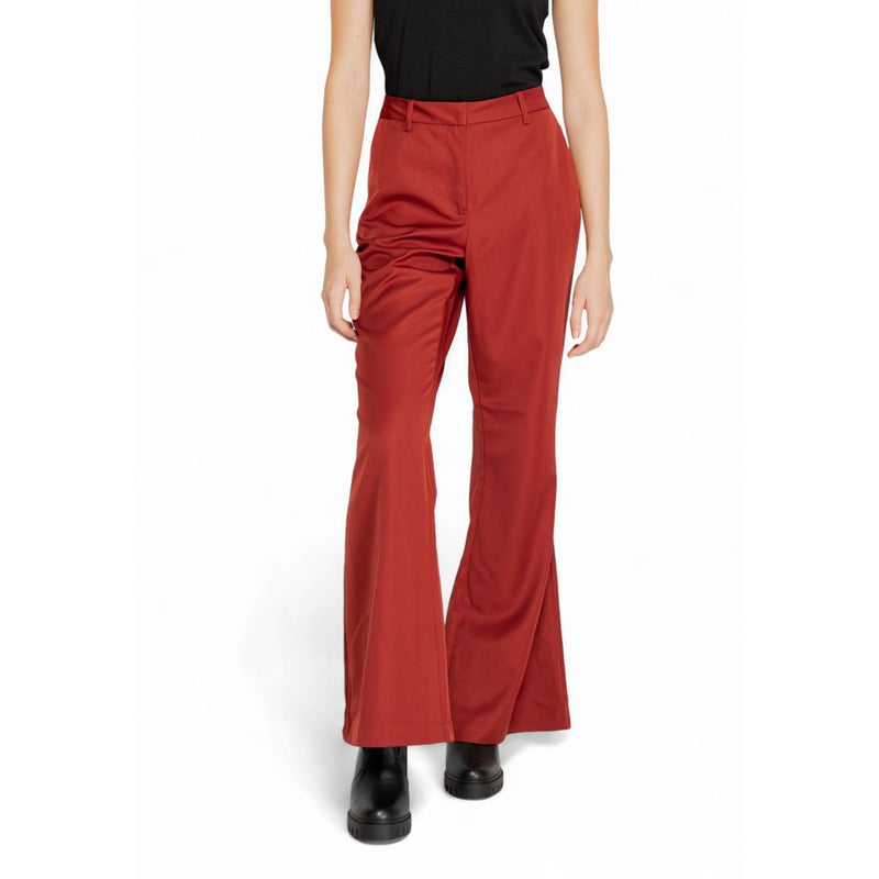 Vero Moda VMTARA MW Flared Pant in Red - Chic Women's Trousers