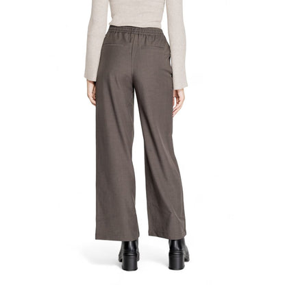 Seul pantalon gris en polyester