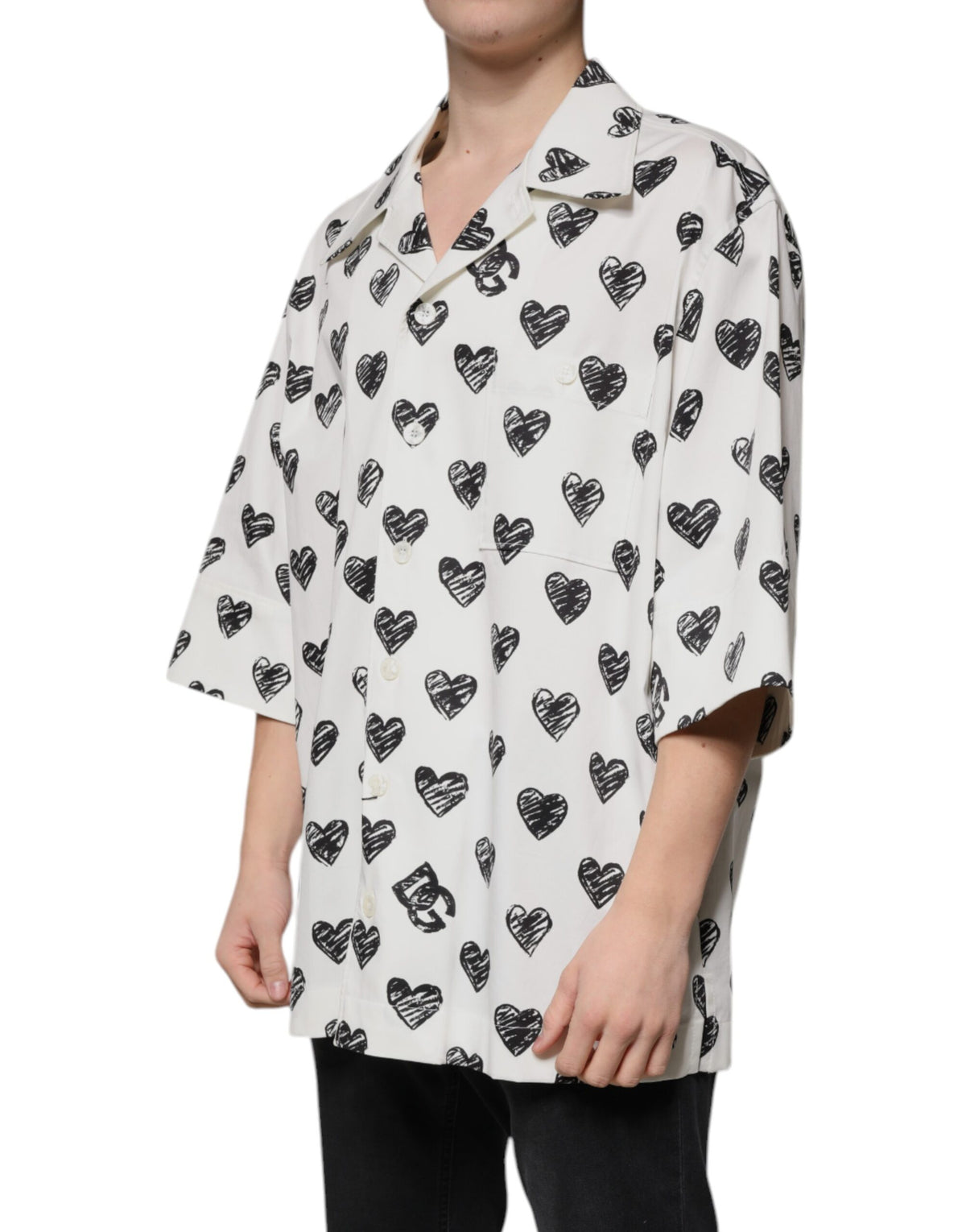 Chemise décontractée à manches courtes Dolce &amp; Gabbana avec imprimé cœur blanc.