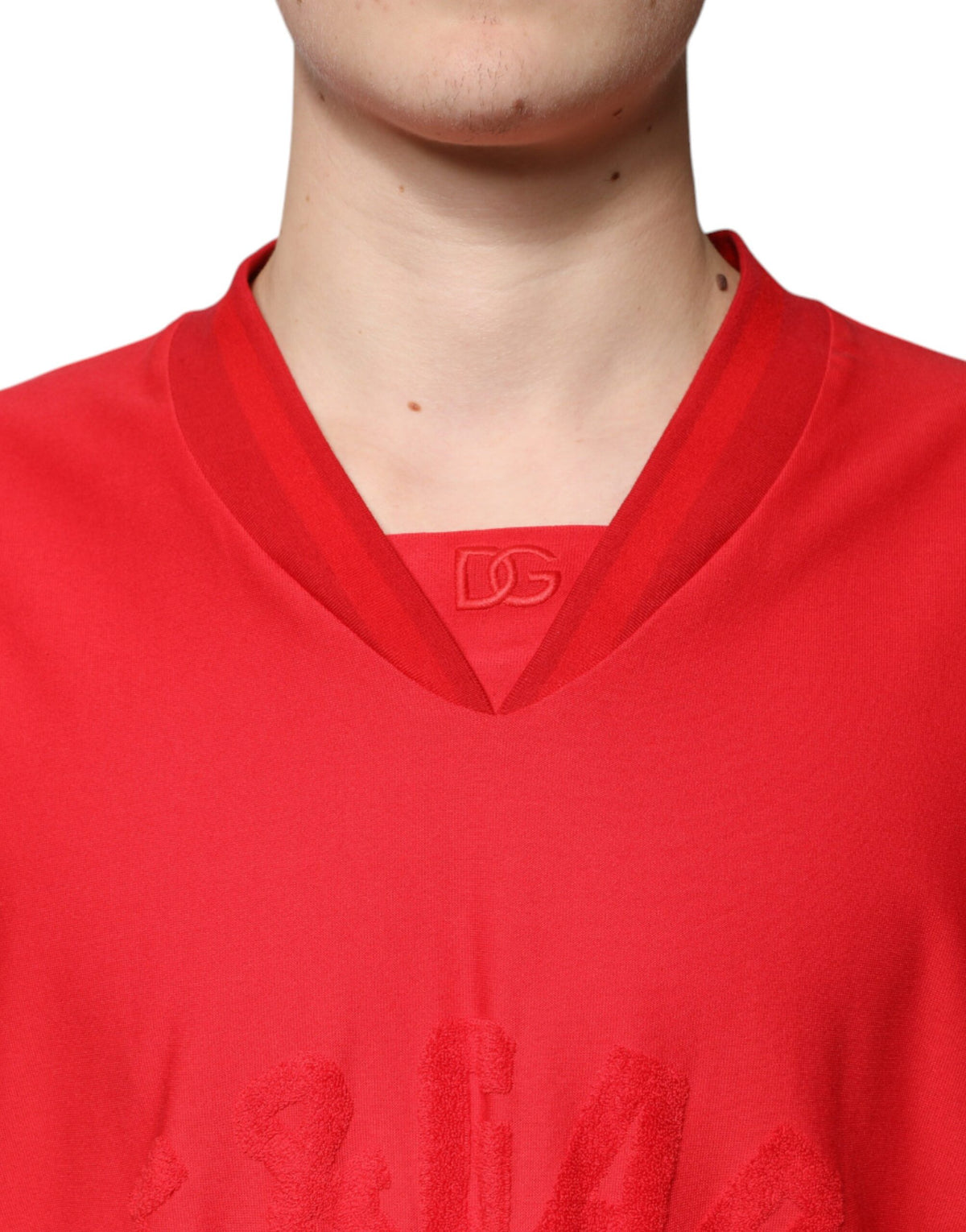T-shirt rouge en coton à manches courtes et col en V de Dolce &amp; Gabbana