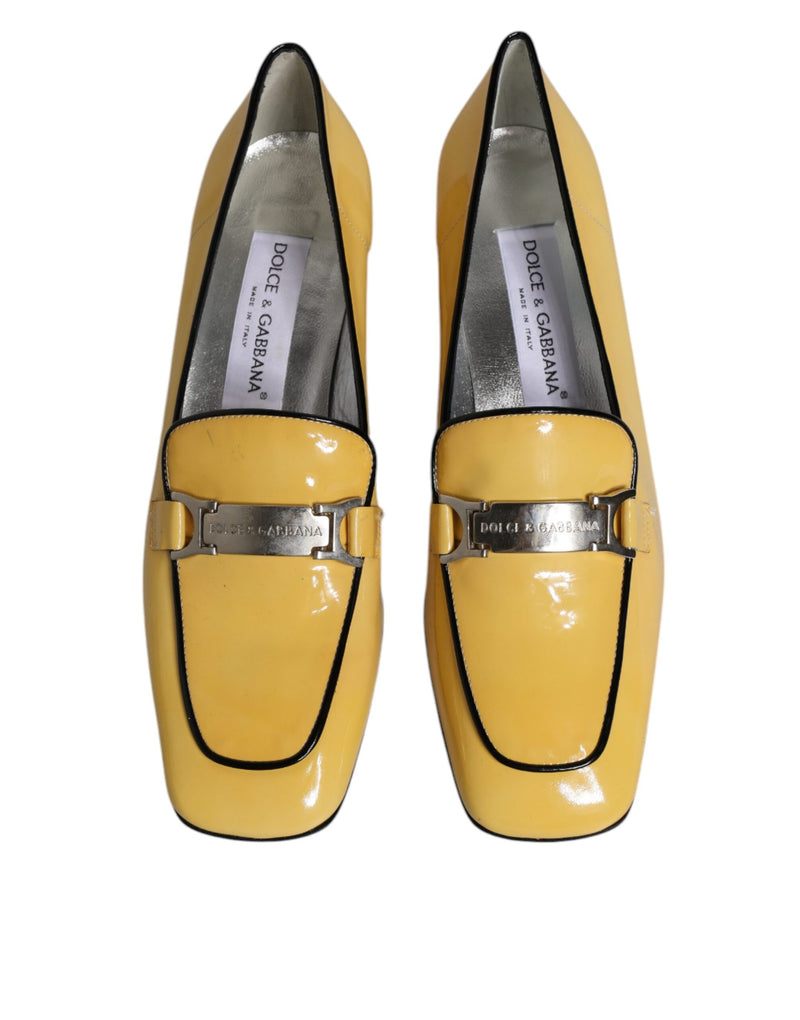 Dolce & Gabbana Mocassins en Cuir Jaune avec Plaque Logo