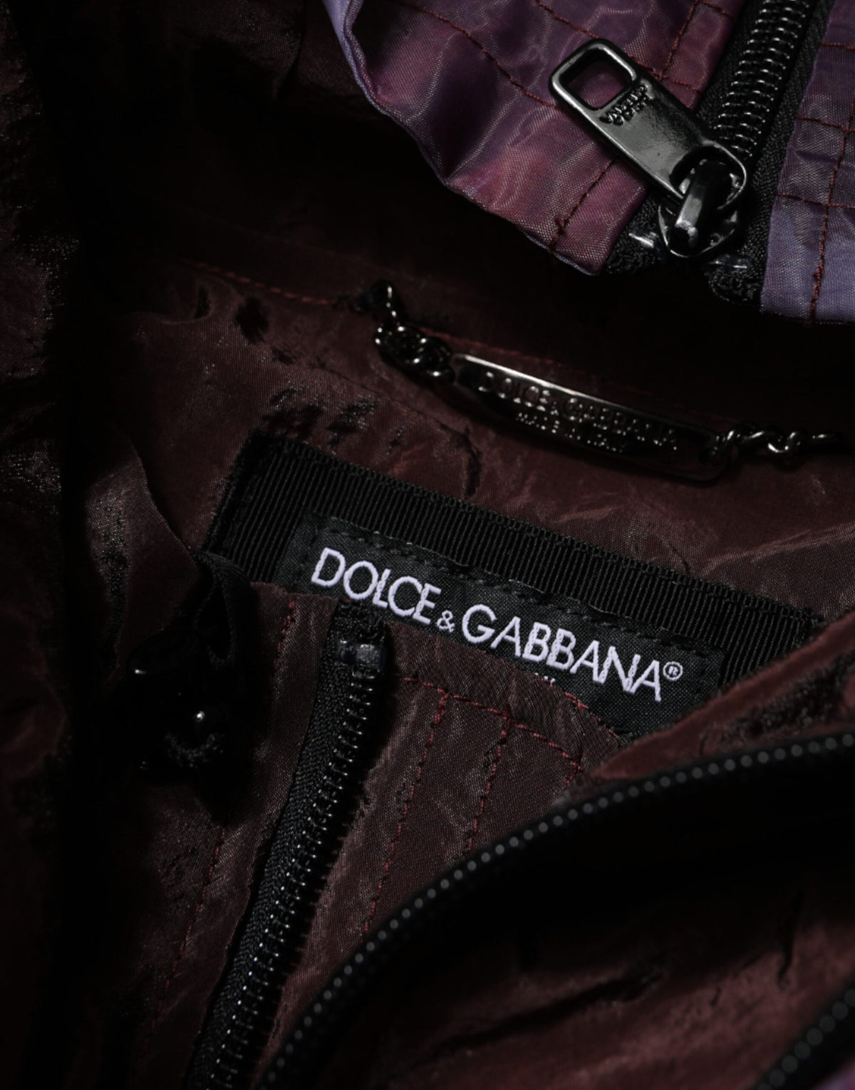 Blouson à capuche pour homme Dolce & Gabbana, camouflage violet.